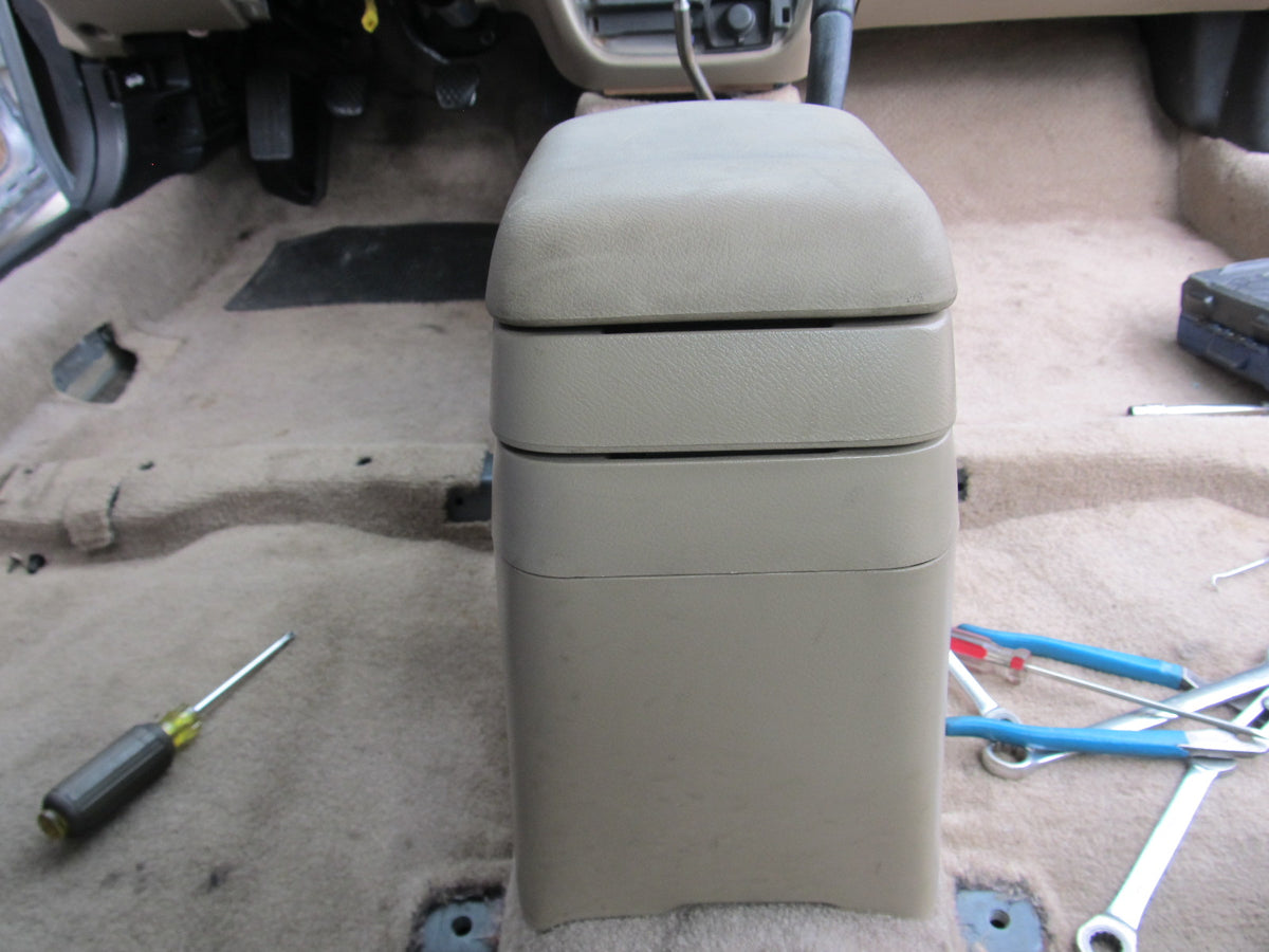 97 98 99 00 01 Honda Prelude OEM Center Console - M/T