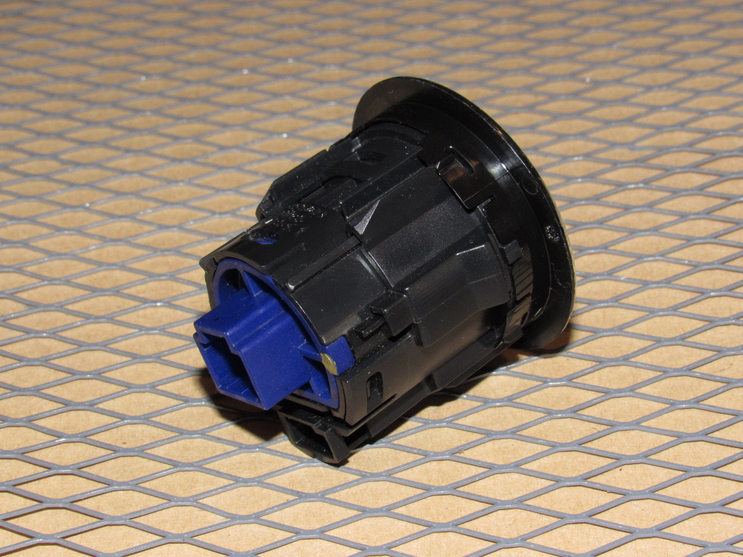 19 20 21 22 23 24 Nissan Murano OEM Ignition Engine Start Stop Push Button Switch