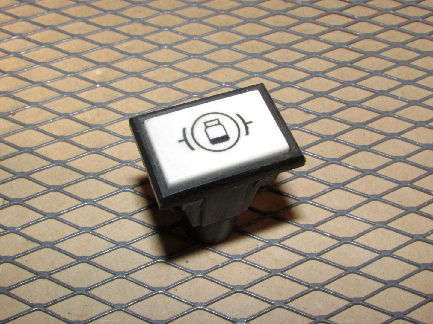 77-95 Mercedes Benz T1 Van OEM Dash Low Level Coolant Warning Indicator Light Lamp