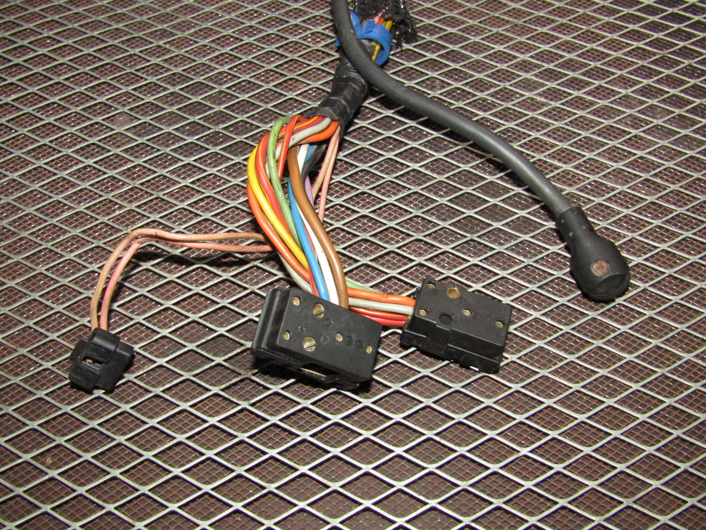 86-93 Mercedes Benz 300E OEM Front Door Wiring Pigtail Harness - Right