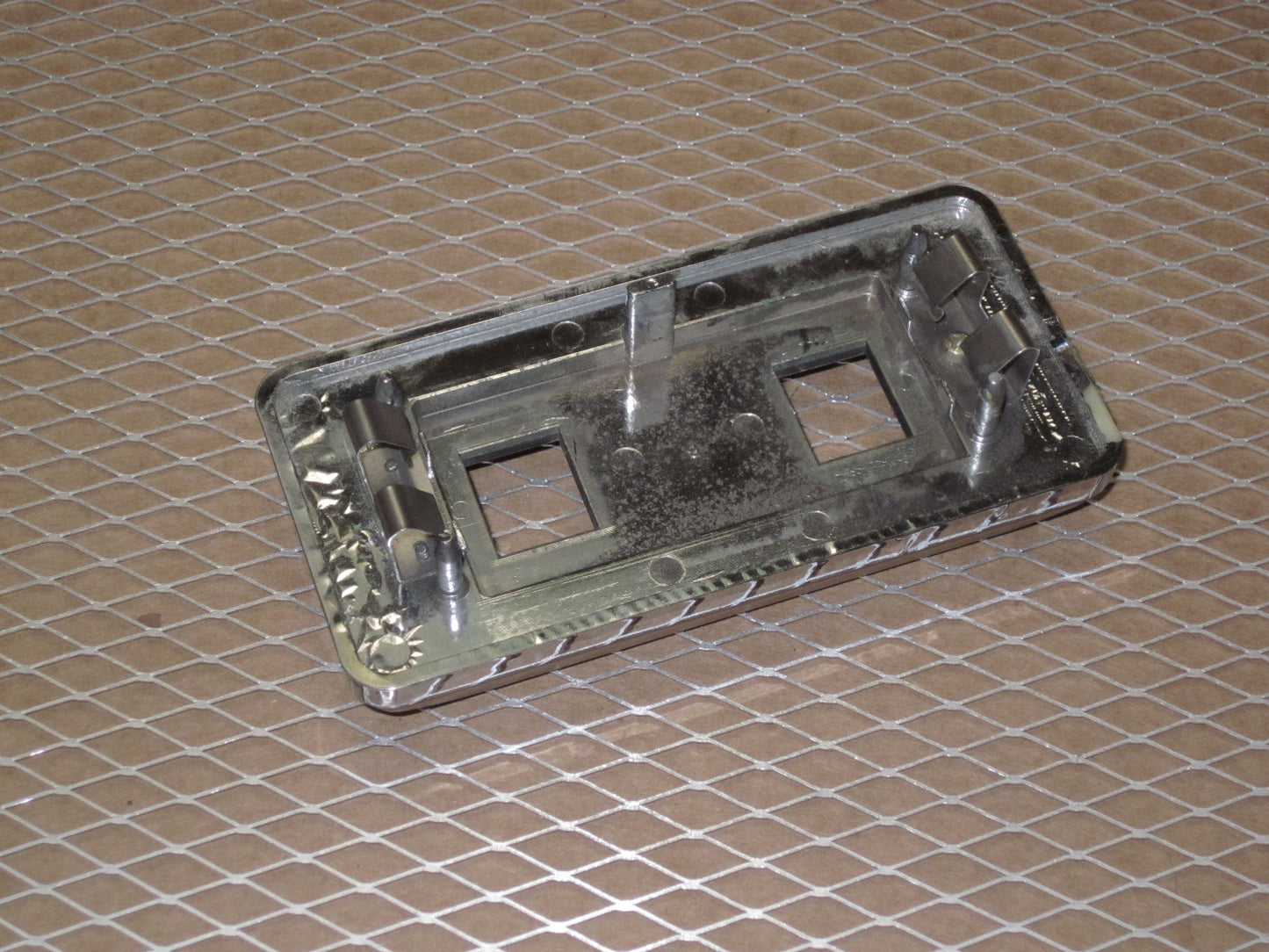 81 82 83 Datsun 280zx OEM Power Window Switch Bezel Cover Trim - left