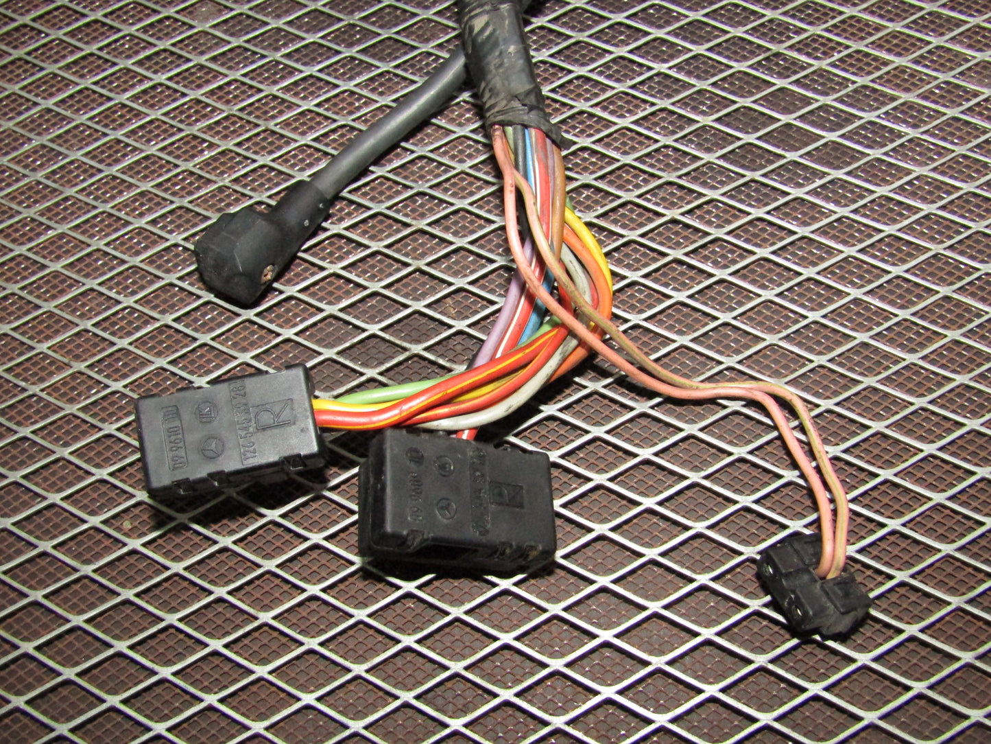 86-93 Mercedes Benz 300E OEM Front Door Wiring Pigtail Harness - Right