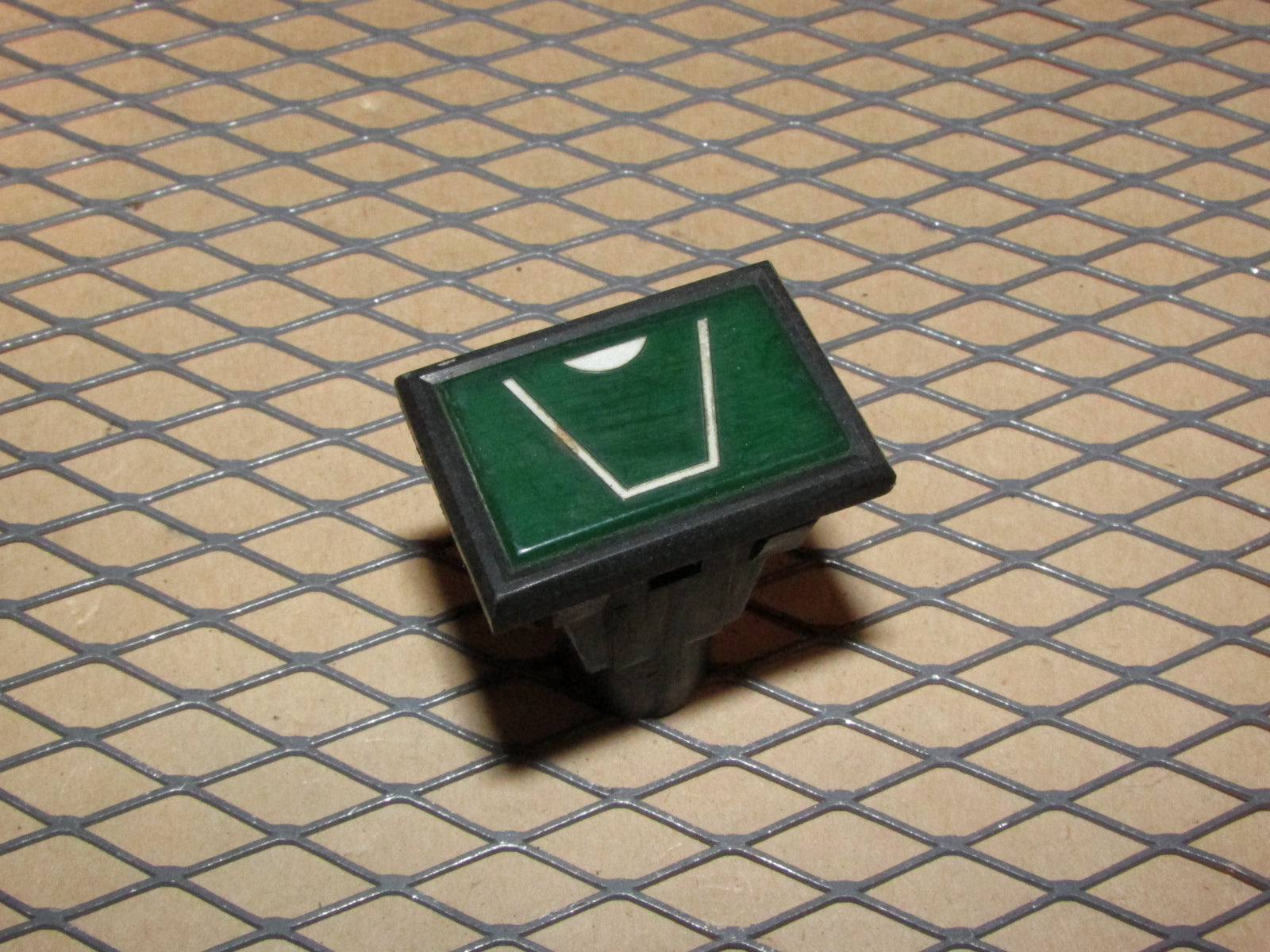 77-95 Mercedes Benz T1 Van OEM Interior Dash Cluster Warning Indicator Light Lamp