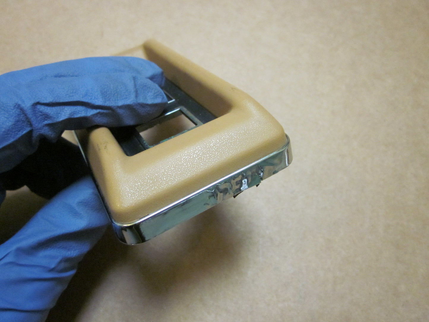 81 82 83 Datsun 280zx OEM Power Window Switch Bezel Cover Trim - left