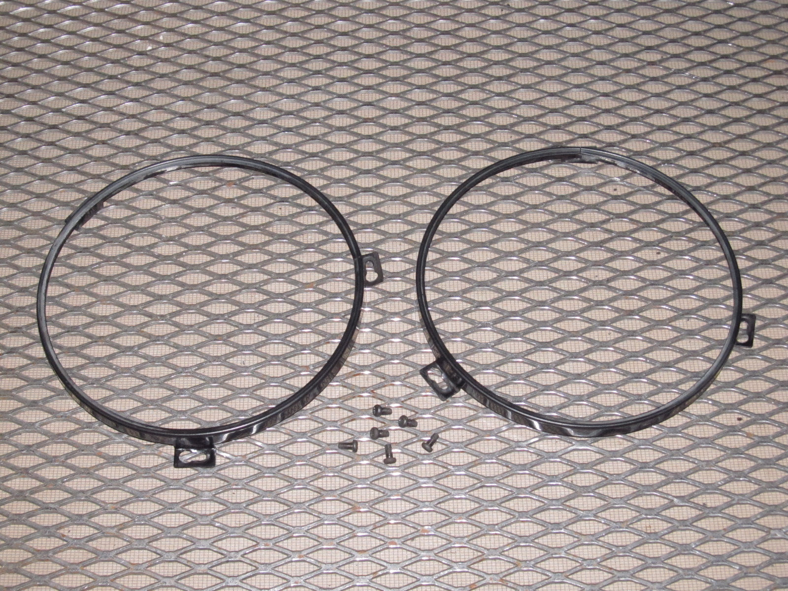 94 95 96 97 Mazda Miata OEM Headlight Holder Bezel Right