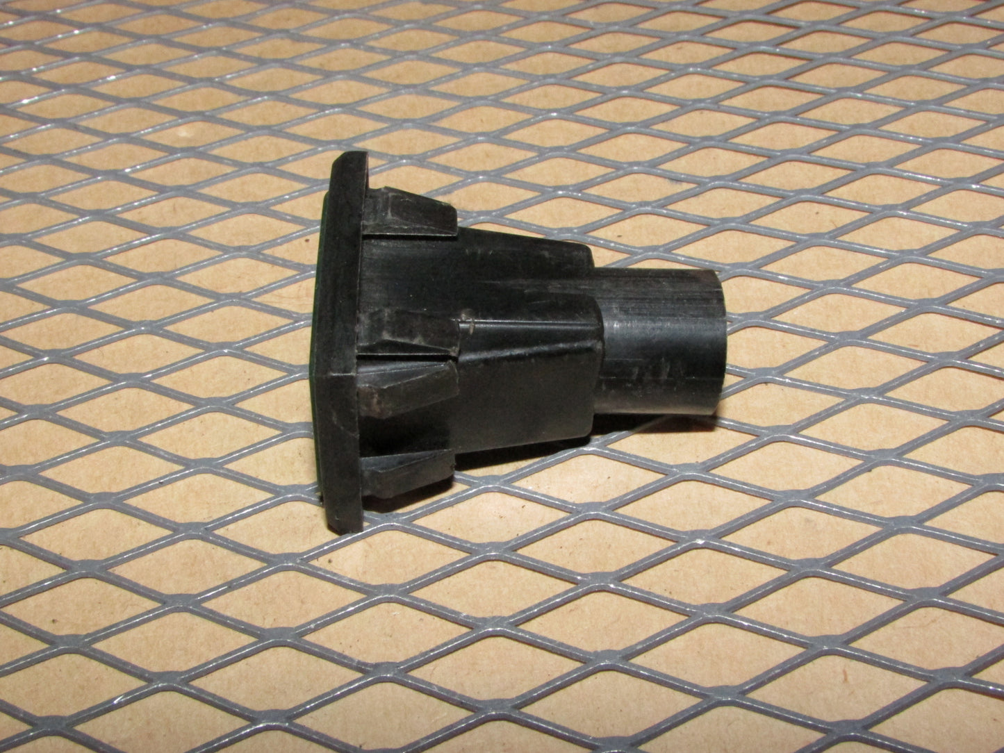 77-95 Mercedes Benz T1 Van OEM Interior Dash Cluster Warning Indicator Light Lamp