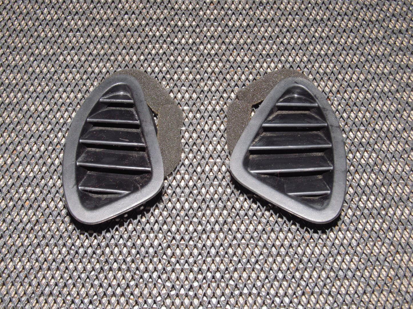 94 95 96 97 Mazda Miata OEM A/C Heater Dash Air Vent