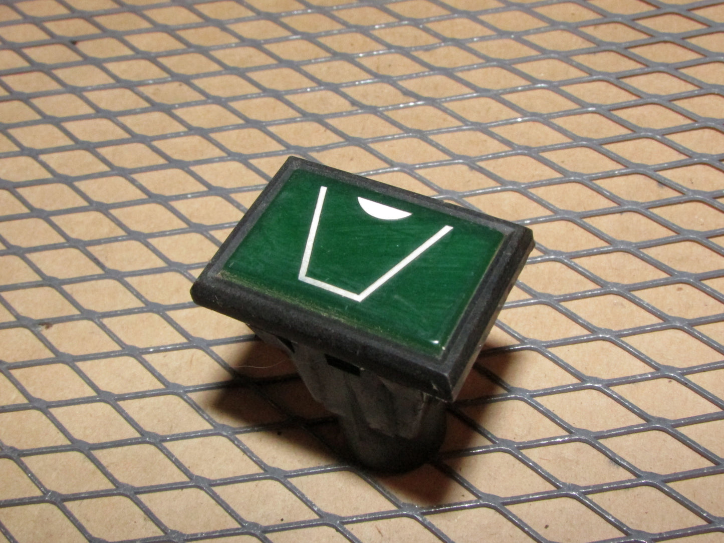 77-95 Mercedes Benz T1 Van OEM Interior Dash Cluster Warning Indicator Light Lamp