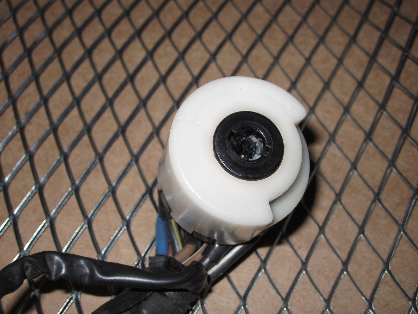 91 92 93 94 95 Toyota MR2 OEM Interior Ignition Lock Cylinder Switch