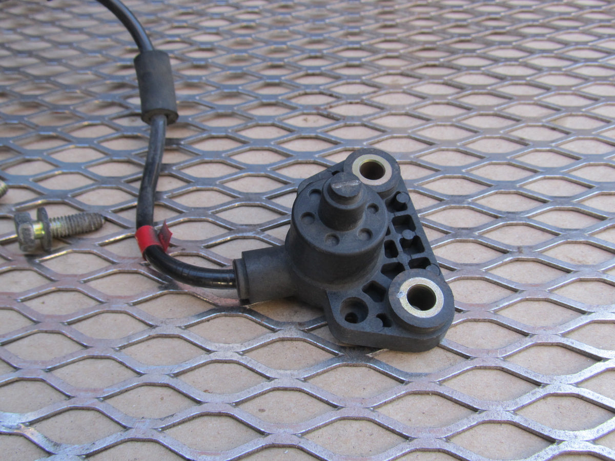 97 98 99 00 01 Honda Prelude OEM Front ABS Sensor - Left