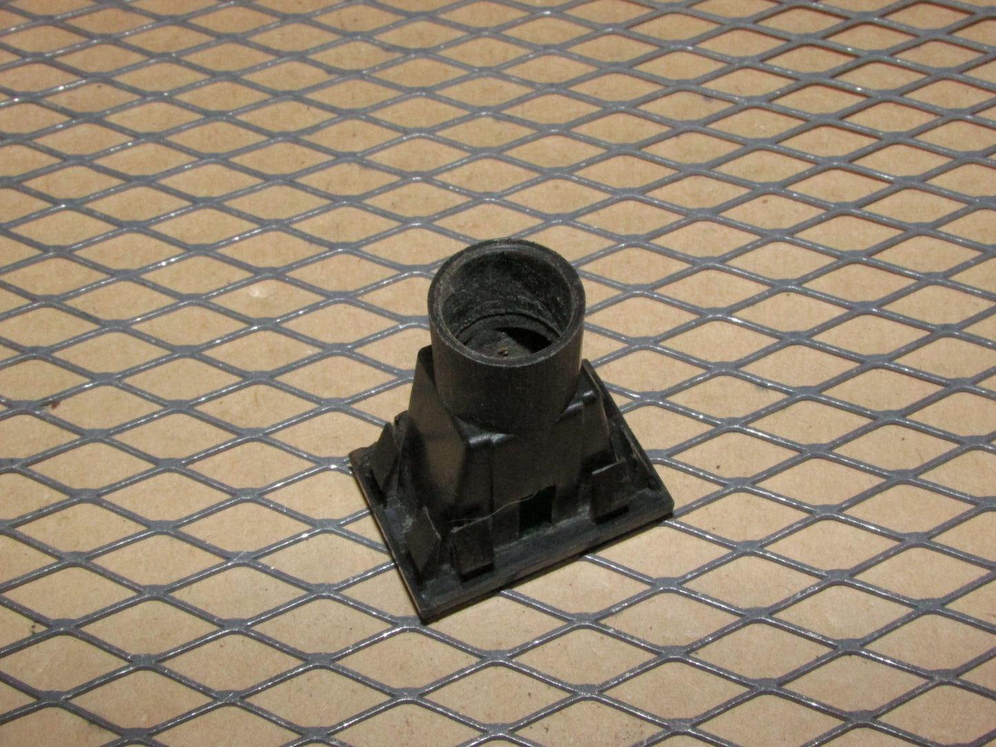 77-95 Mercedes Benz T1 Van OEM Interior Dash Cluster Warning Indicator Light Lamp