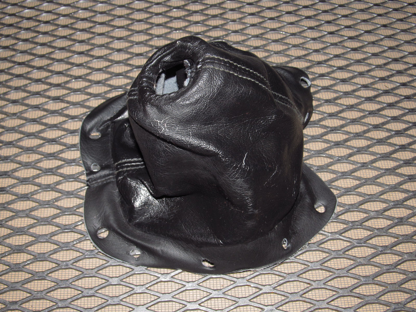 90-96 Nissan 300zx OEM M/T Shift Boot & Mounting Bracket