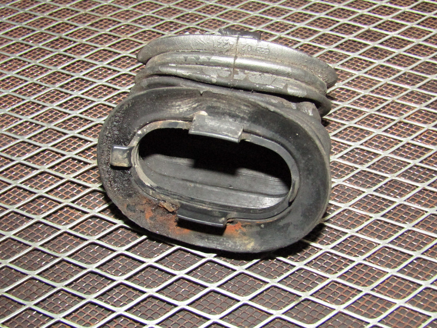 86-93 Mercedes Benz 300E OEM Rear Door Wiring Harness Boot Cover - Right