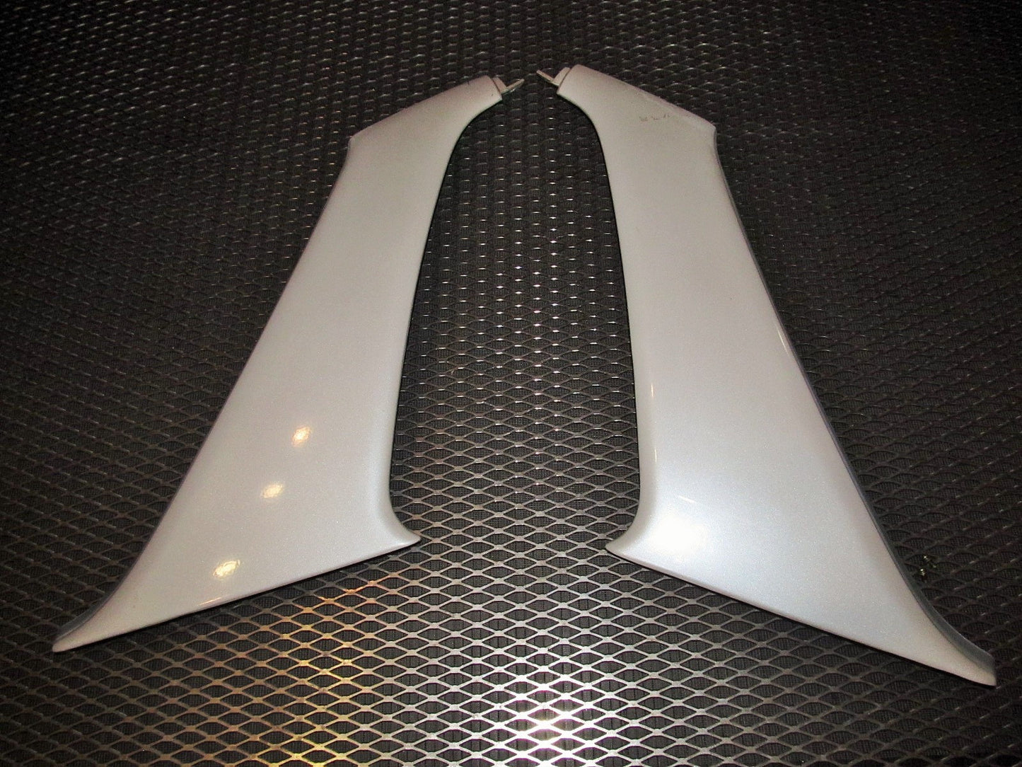94 95 96 97 Mitsubishi 3000GT Exterior Side Cover Panel - Set