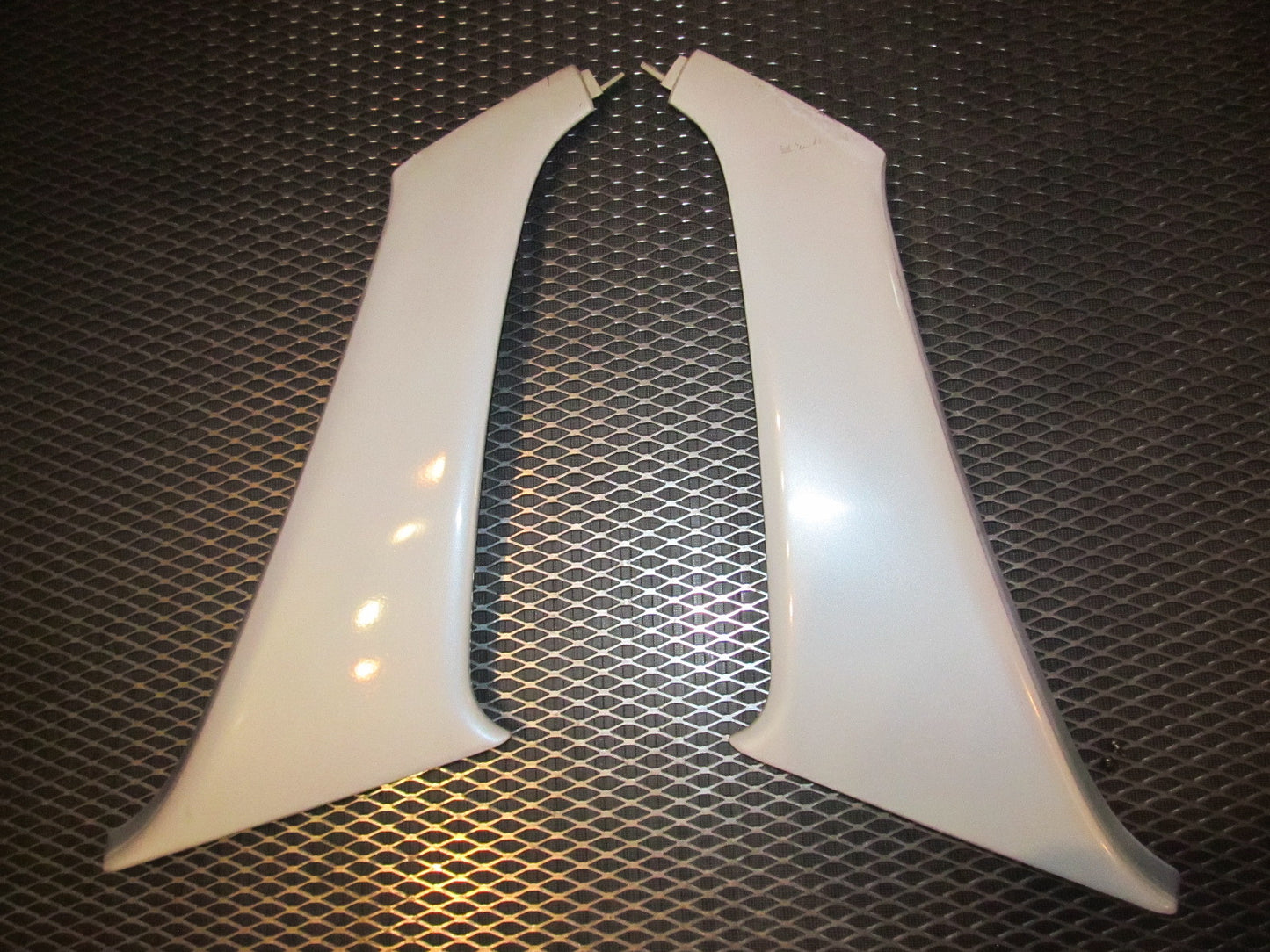 94 95 96 97 Mitsubishi 3000GT Exterior Side Cover Panel - Set