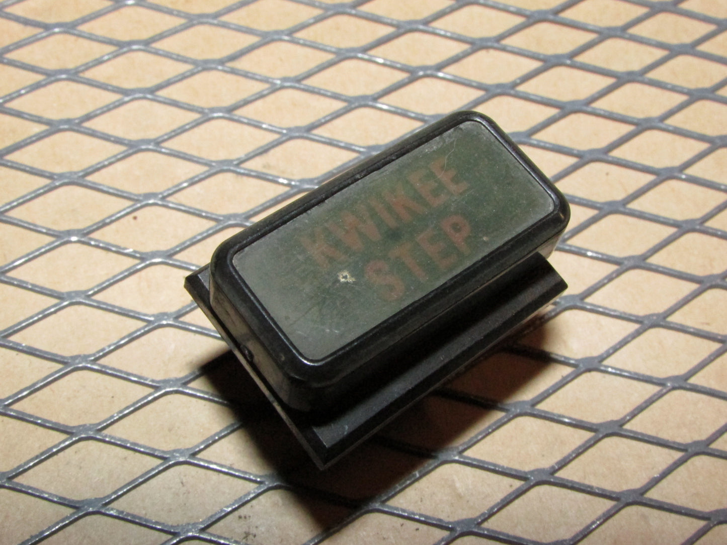 77-95 Mercedes Benz T1 Van OEM Dash Kwikee Step Warning Indicator Light Lamp