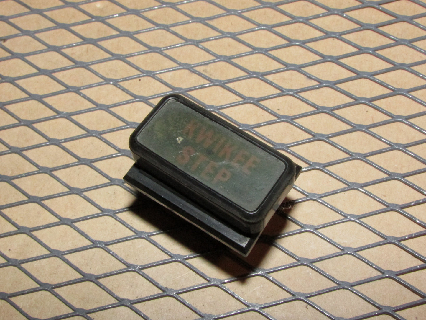 77-95 Mercedes Benz T1 Van OEM Dash Kwikee Step Warning Indicator Light Lamp