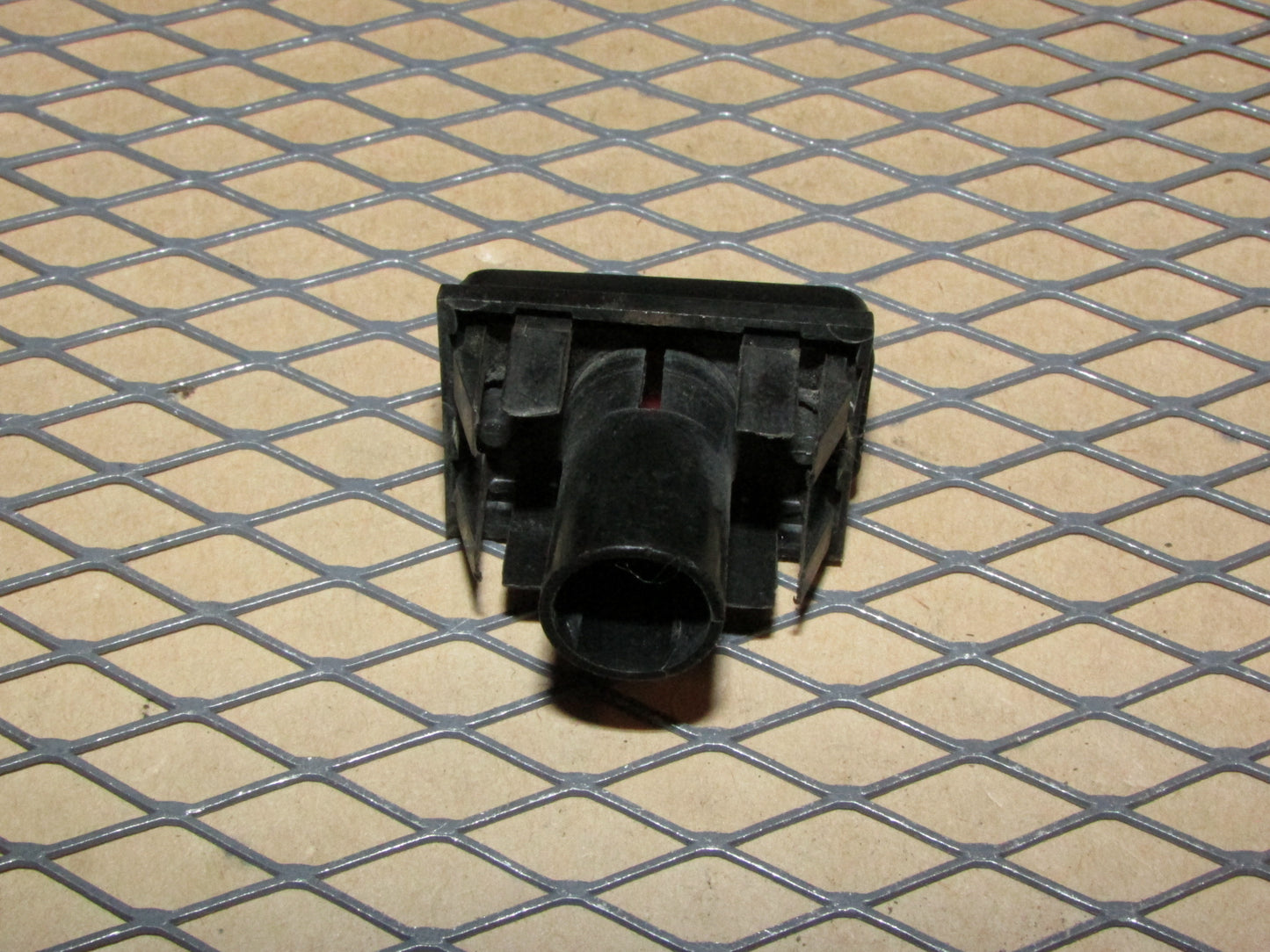 77-95 Mercedes Benz T1 Van OEM Dash Kwikee Step Warning Indicator Light Lamp