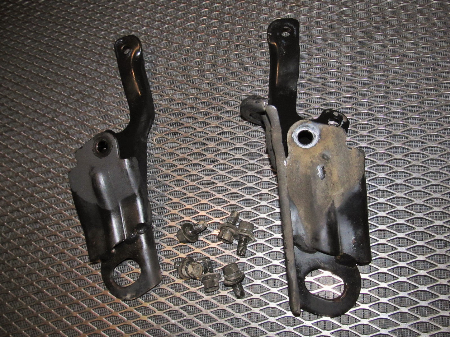 94 95 96 97 Mitsubishi 3000GT Rear Tow Hook Bracket - Set
