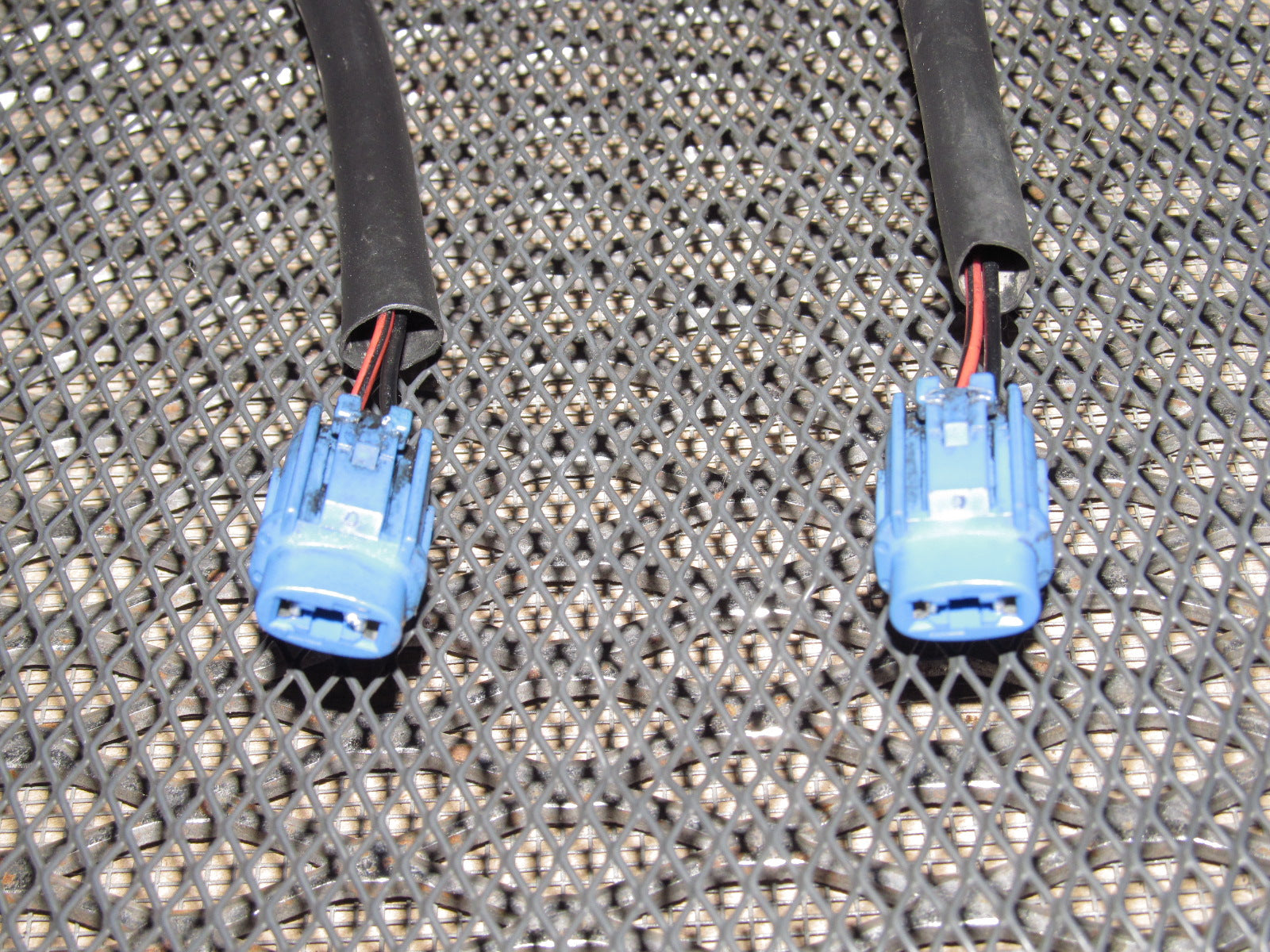 94 95 96 97 Mazda Miata OEM Front Side Marker Light Pigtail Harness