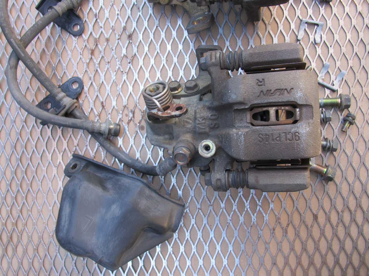 97 98 99 00 01 Honda Prelude OEM Rear Brake Caliper Set