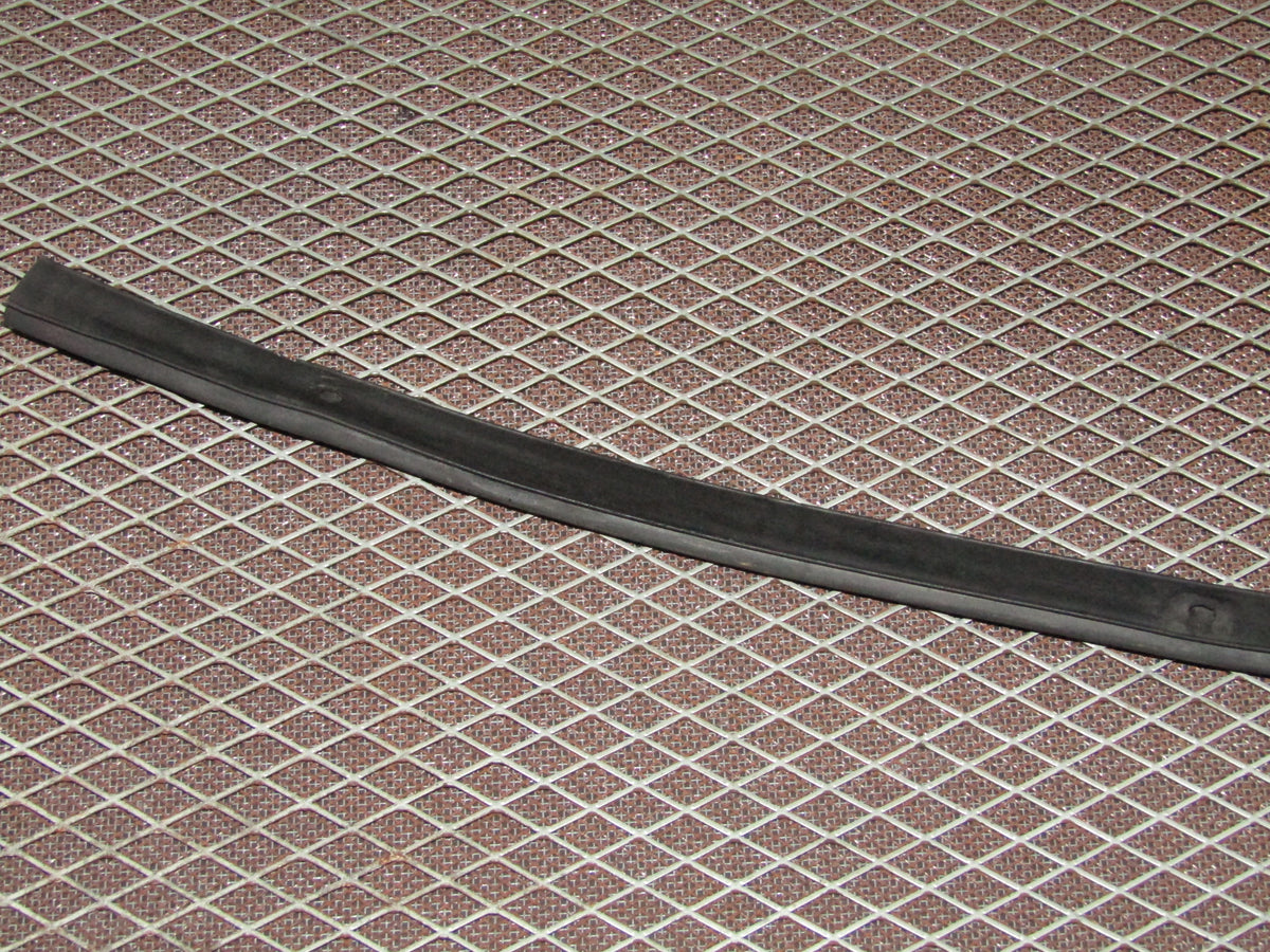 93 94 95 96 97 Honda Del Sol OEM Engine Bay Firewall Weather Stripping