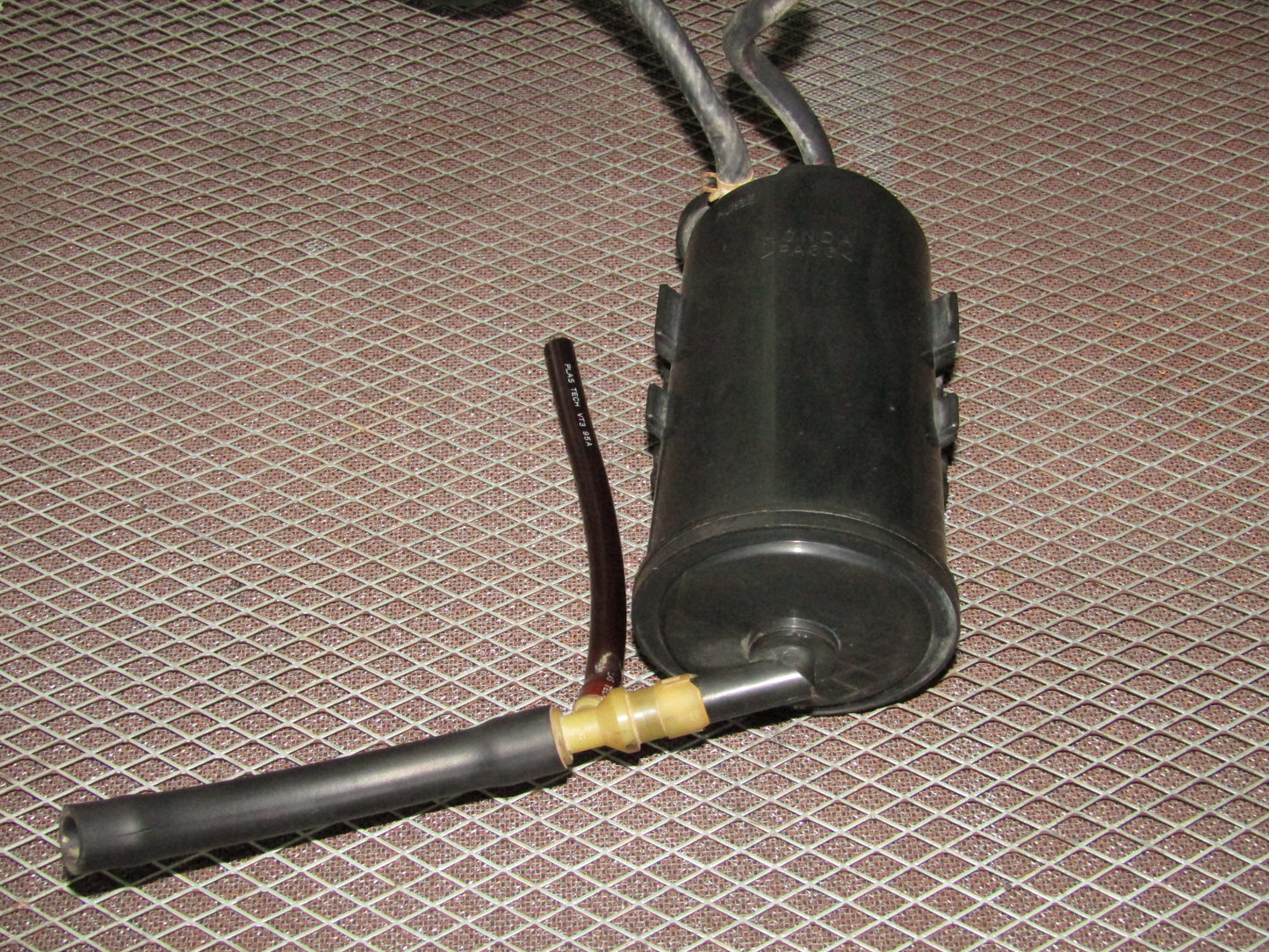 93 94 95 96 97 Honda Del Sol OEM Charcoal Canister Evap Purge Tank - D16Z6