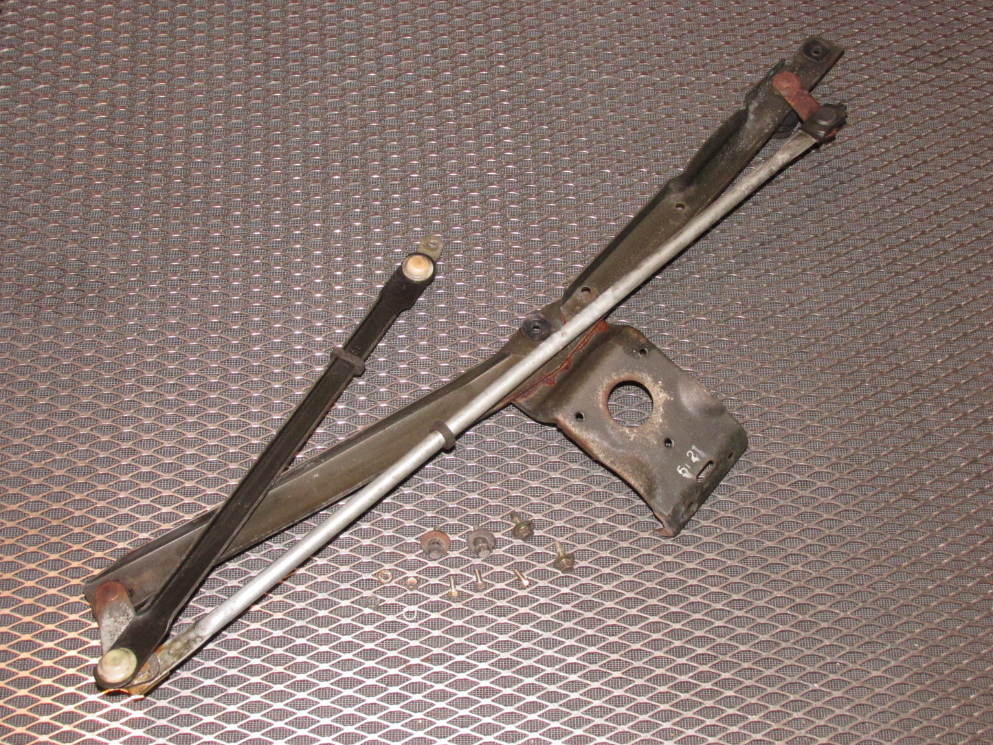 84 85 Mazda RX7 OEM Front Wiper Linkage
