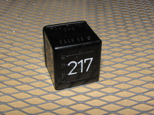 Audi & Volkswagen Relay (217) 443 951 253 S