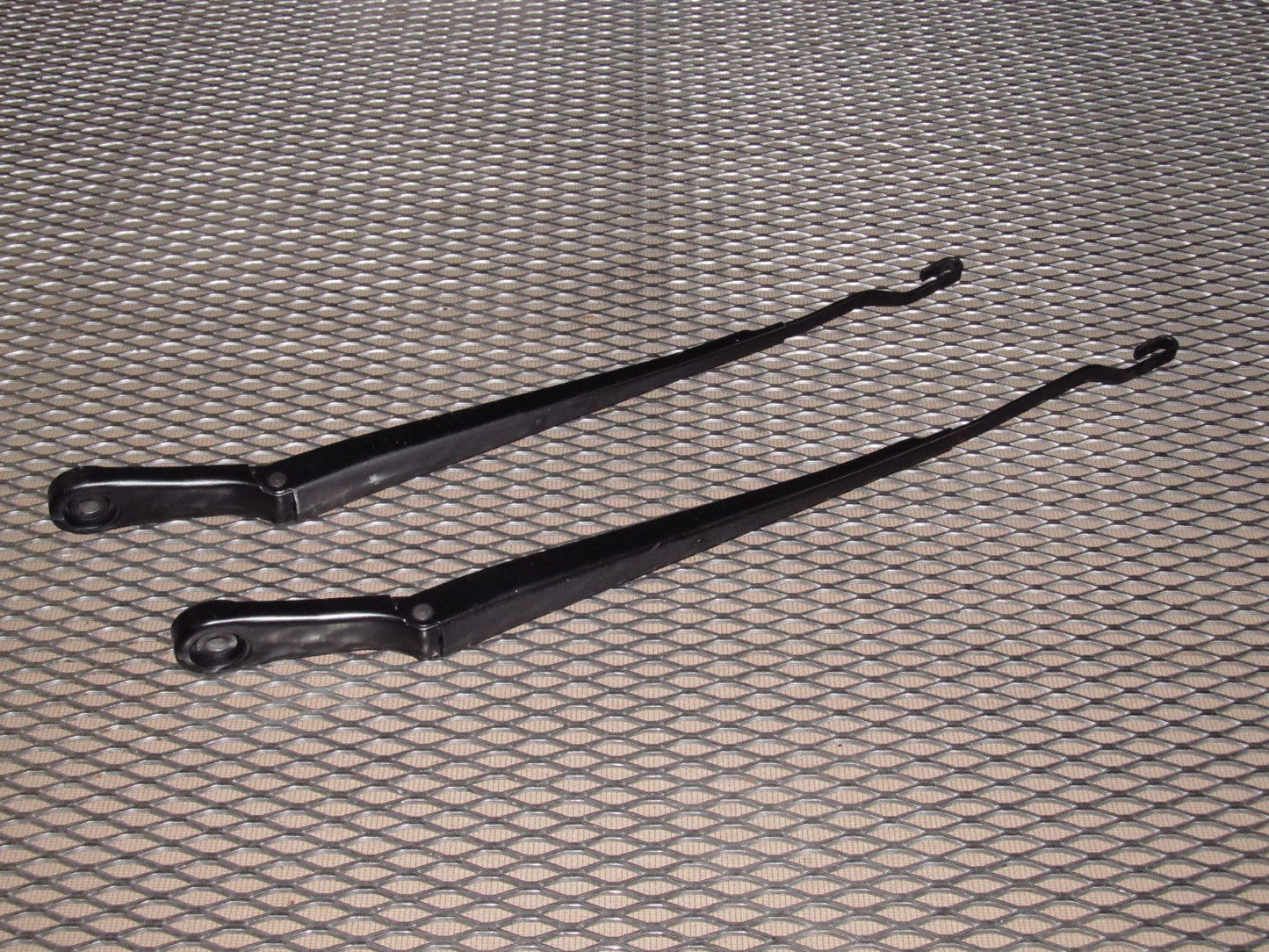 90-96 Nissan 300zx OEM Wiper Arm - Set