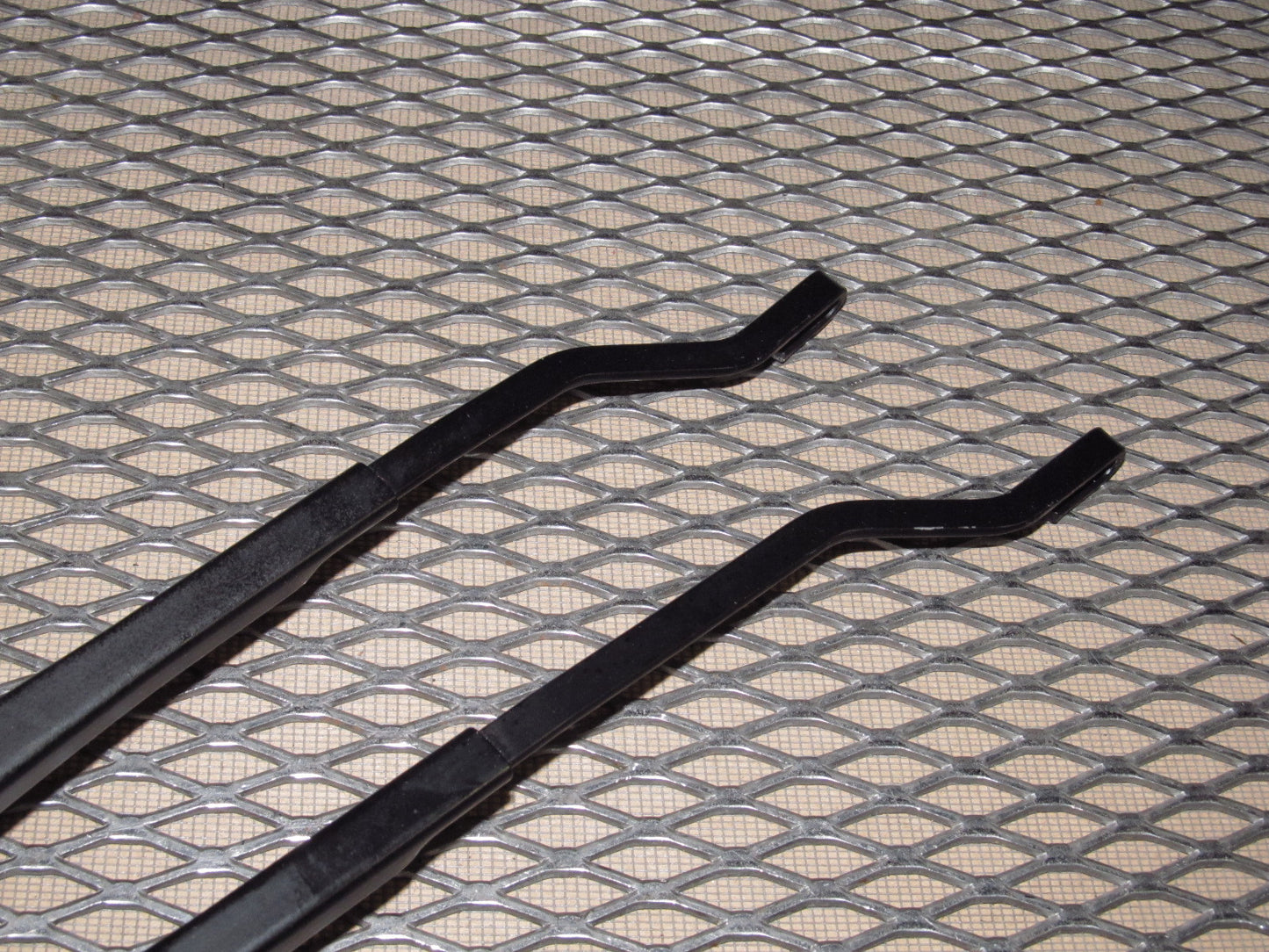 90-96 Nissan 300zx OEM Wiper Arm - Set