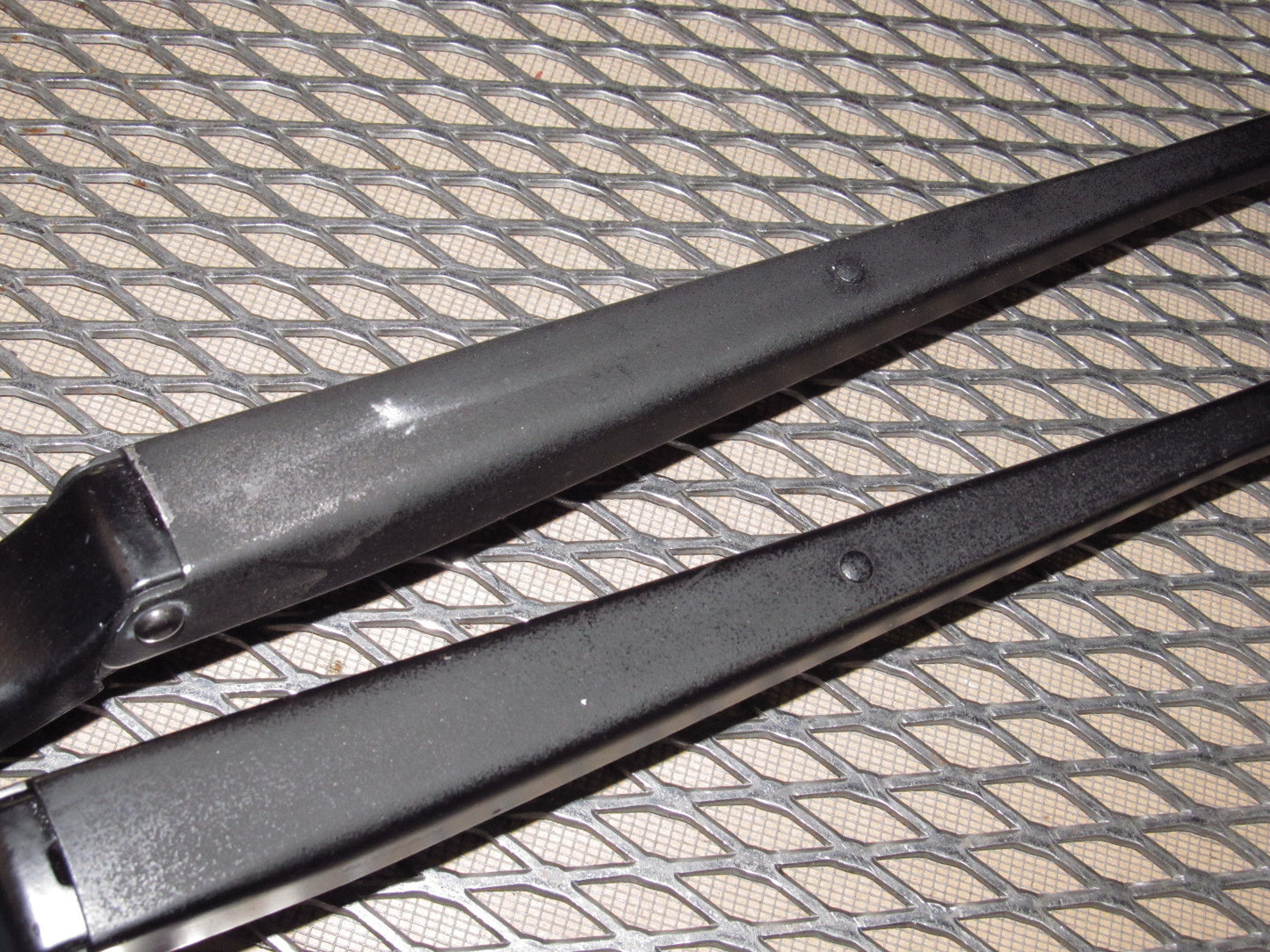 90-96 Nissan 300zx OEM Wiper Arm - Set