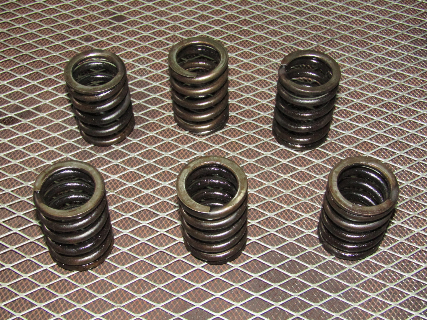 86-93 Mercedes Benz 300E OEM Engine Intake Valve Spring Set