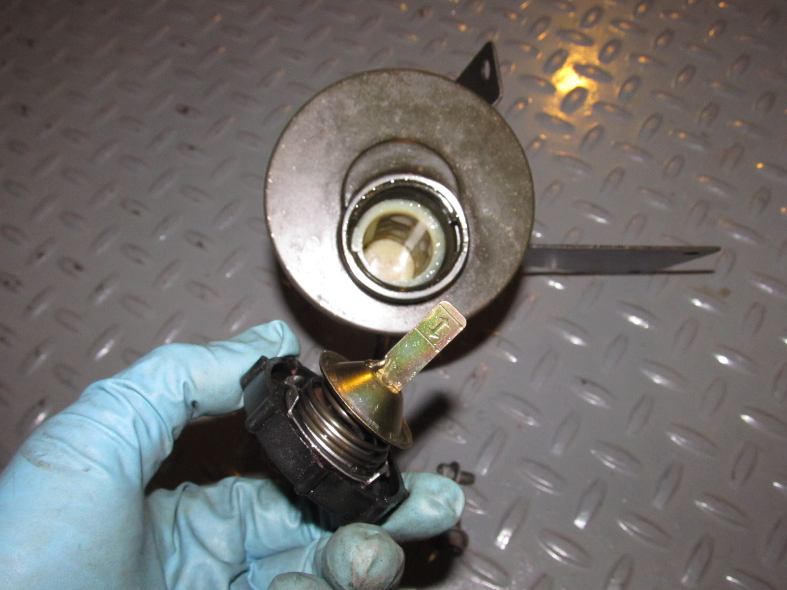 みむページ 84 85 86 Nissan 300zx OEM Power Steering Fluid Tank