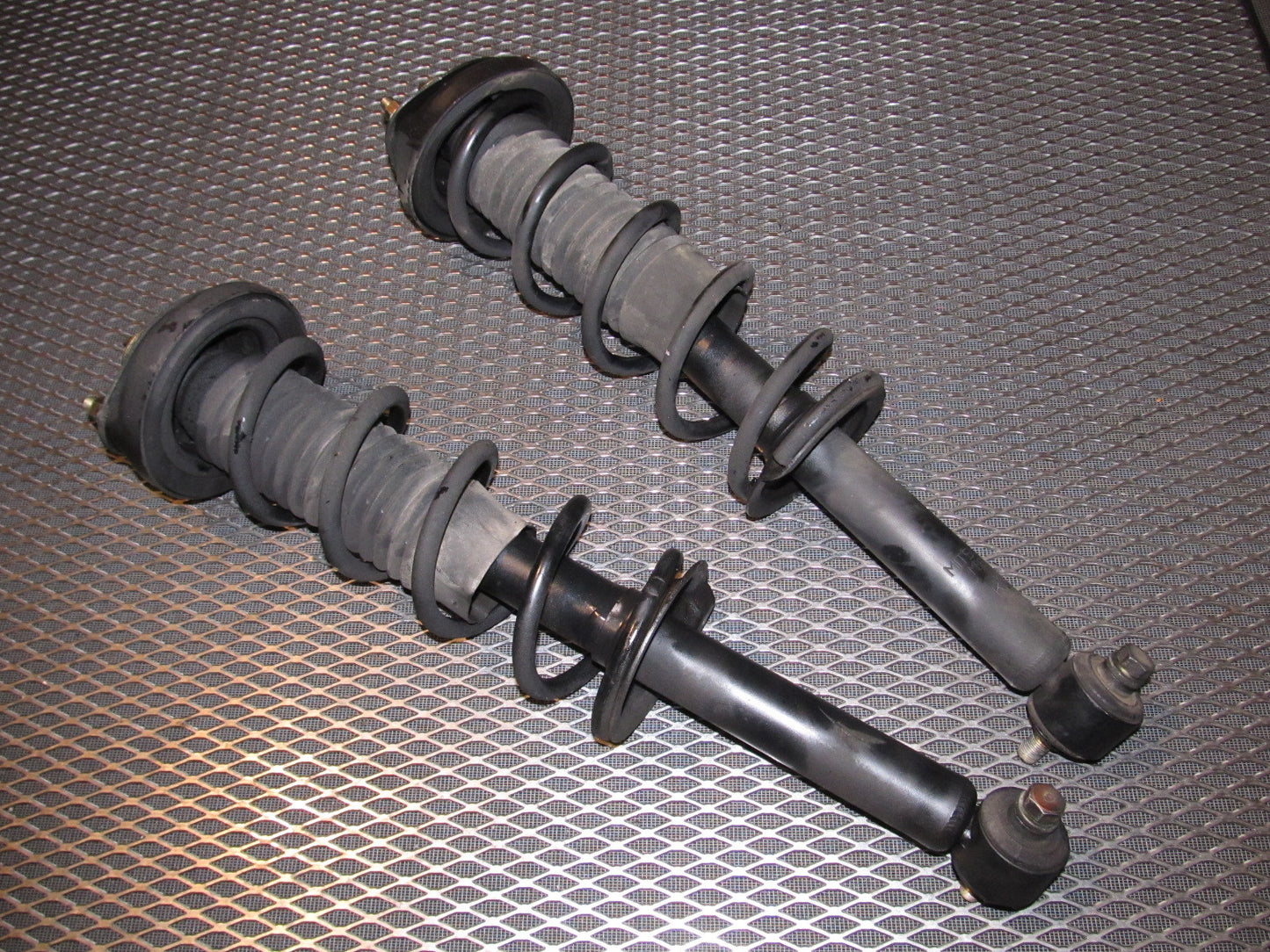 94 95 96 97 Mitsubishi 3000GT Rear Strut Shock & Spring Assembly - Set