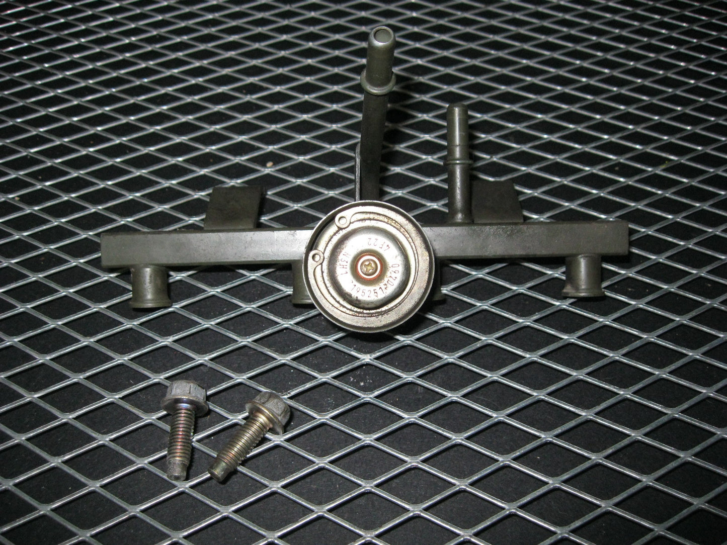 04 05 06 07 08 Mazda RX8 JDM 13B OEM Primary Main Fuel Rail Assembly