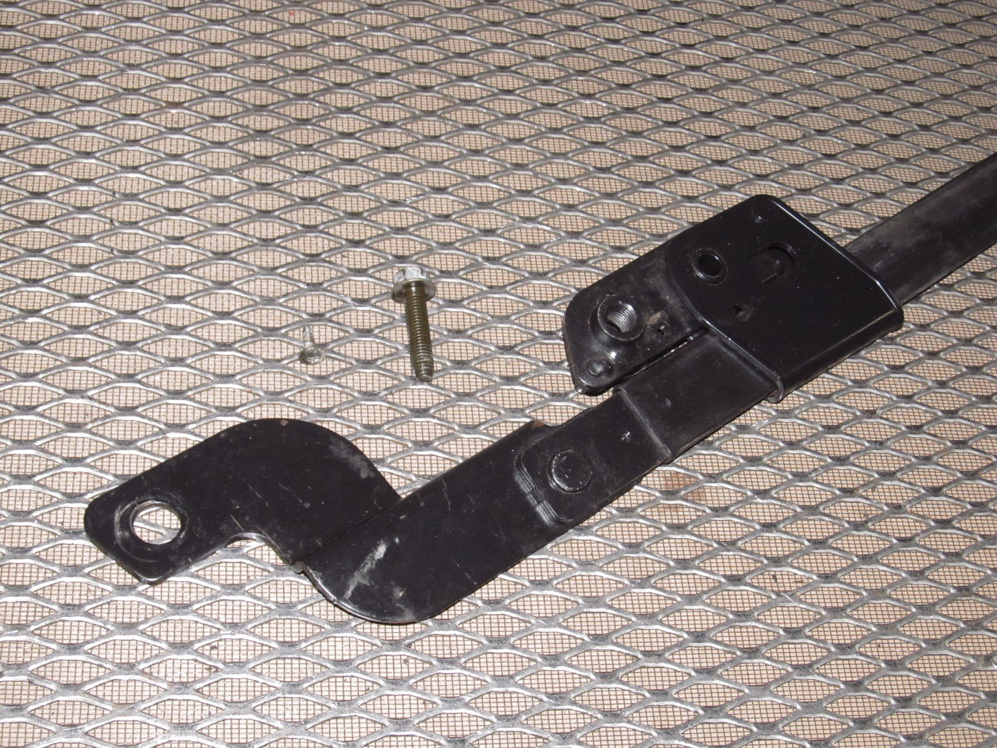 94 95 96 97 Mazda Miata OEM Seat Belt Buckle Side Rail - Right