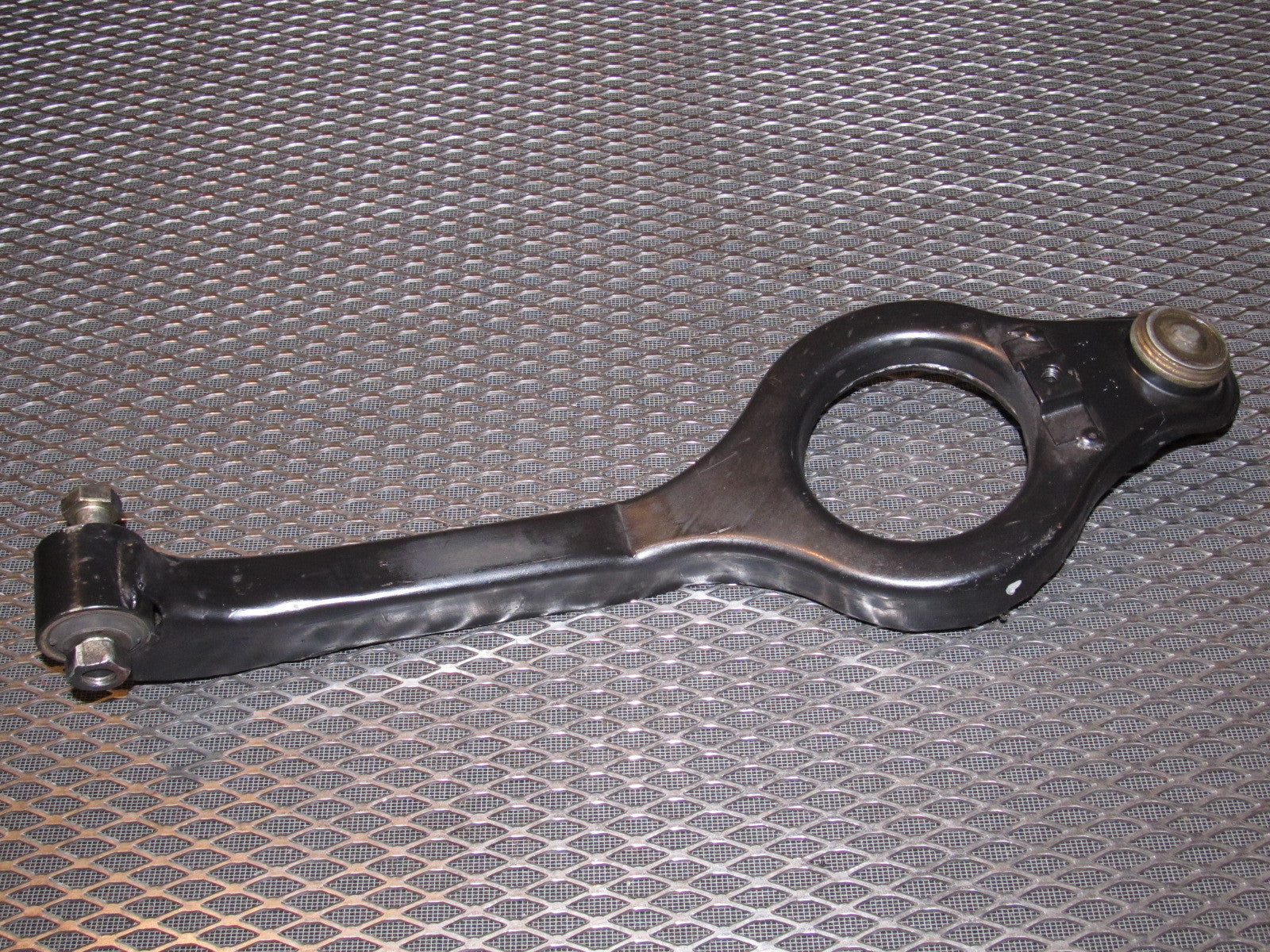 94 95 96 97 Mitsubishi 3000GT Rear Upper Control Arm - Right