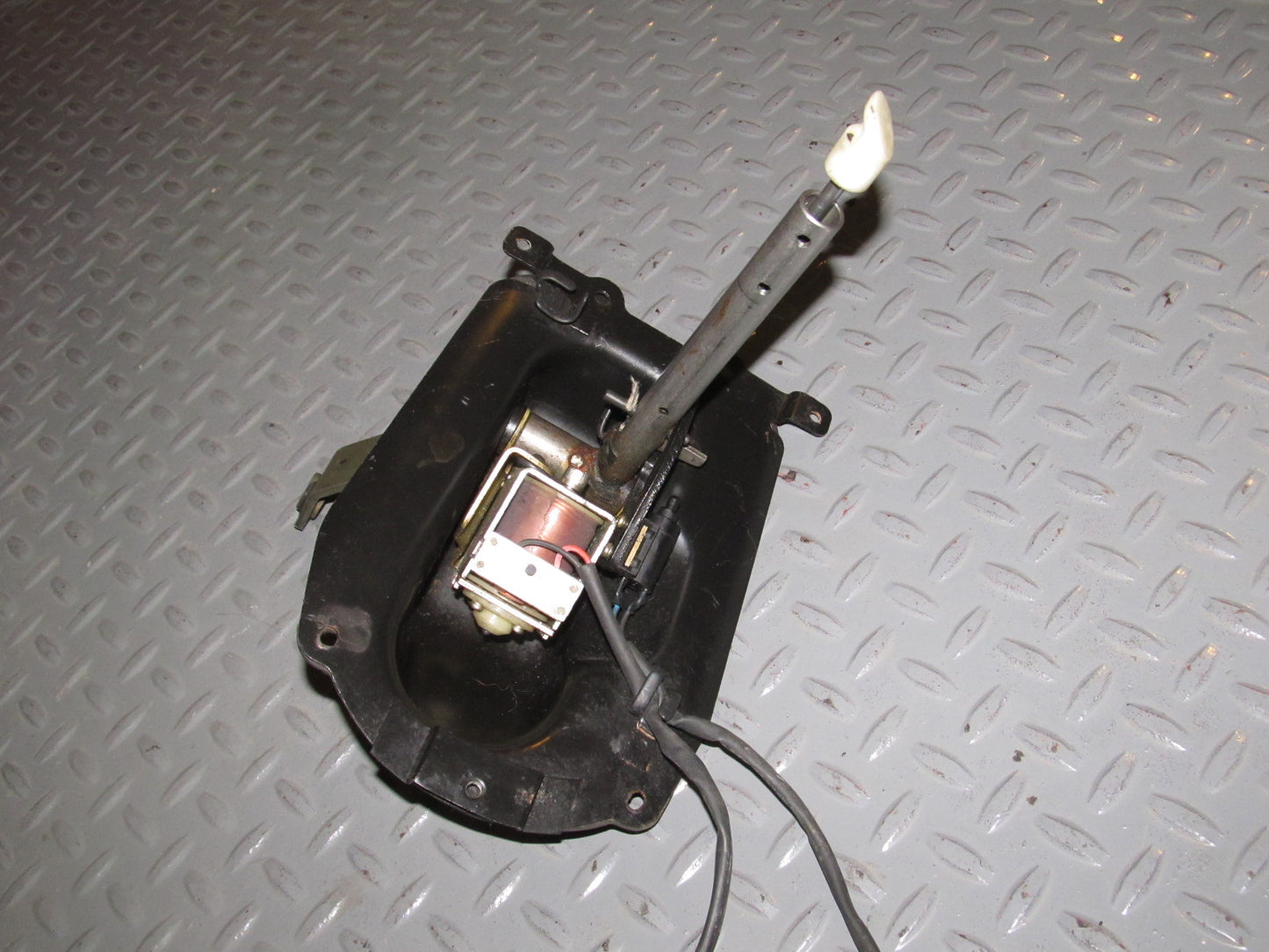 84 85 86 Nissan 300zx OEM A/T Transmission Shifter Assembly