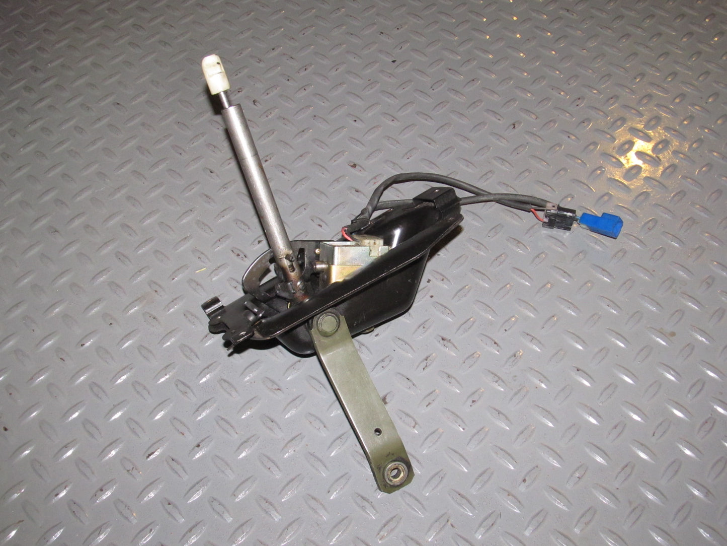 84 85 86 Nissan 300zx OEM A/T Transmission Shifter Assembly
