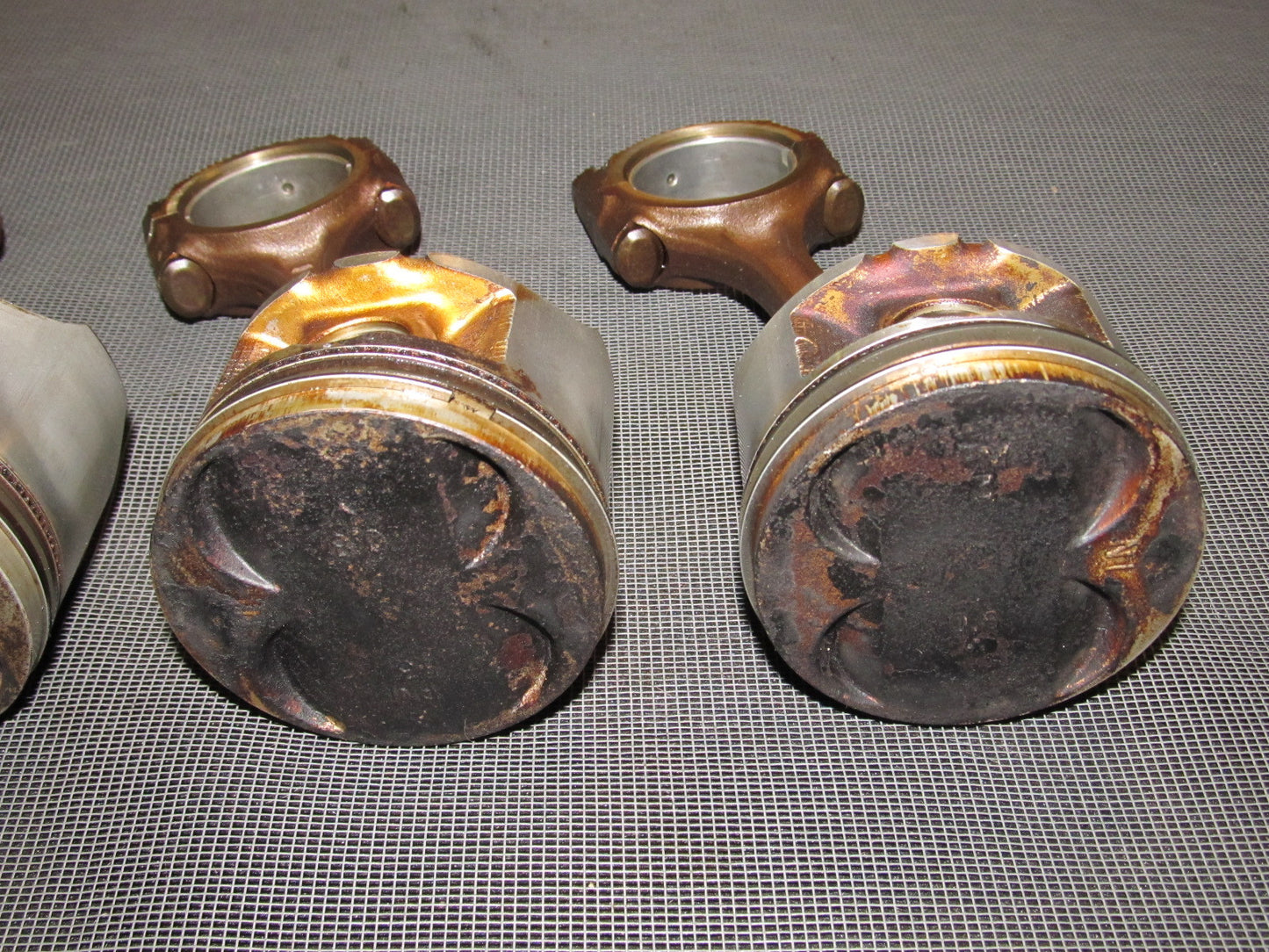 92 93 94 95 Honda Civic OEM D15B7 Engine Piston & Rod Assembly - Set