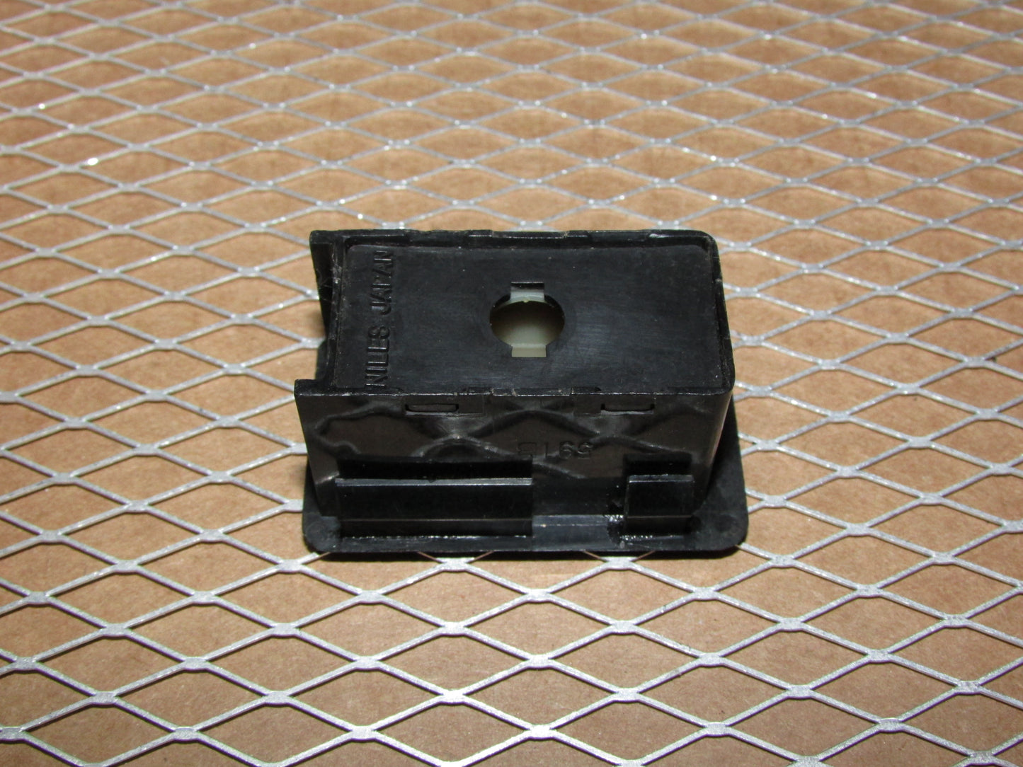 75 76 77 78 Datsun 280z OEM Fasten Seat Belt Light Lamp Housing