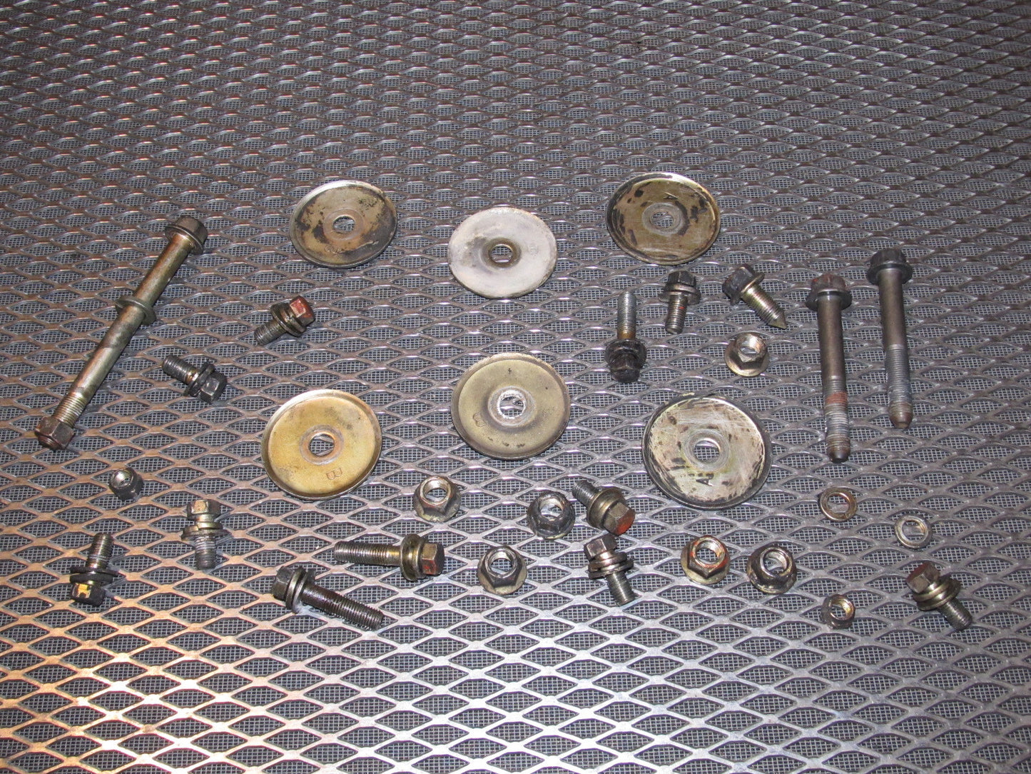 94 95 96 97 Mitsubishi 3000GT Front Sub Frame Bolt & Washer