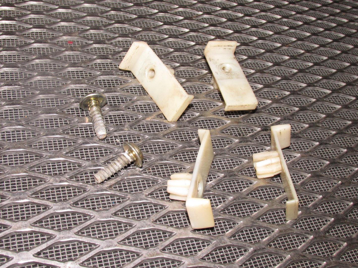 84 85 Mazda RX7 OEM Window Mounting Tab Clip - Set