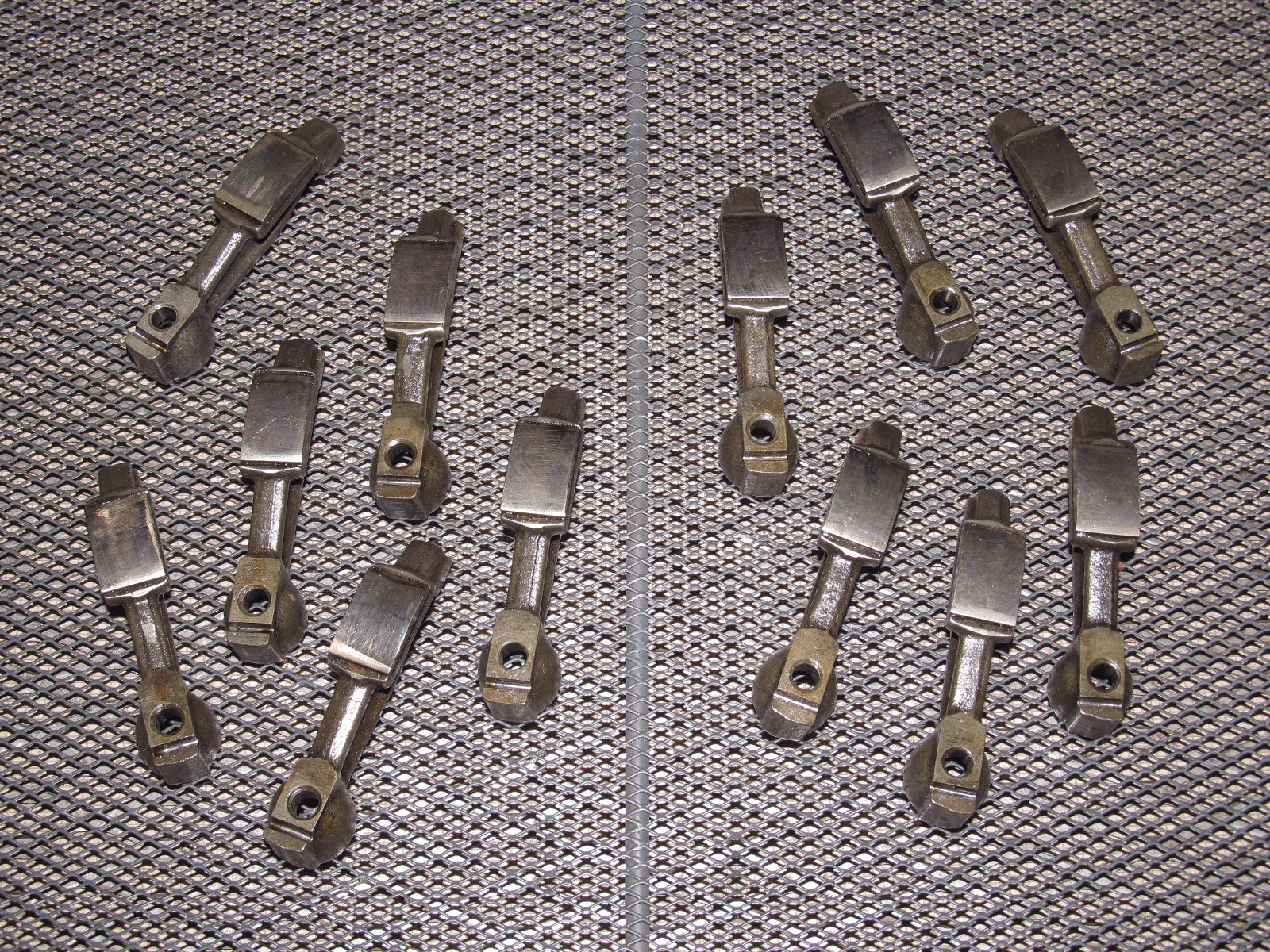 72 73 Datsun 240z OEM E88 Engine Valve Rocker Arm Set