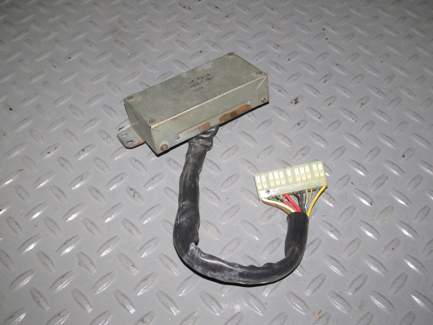 89 90 91 92 Mazda RX7 OEM Seat Belt Conbox Passive Belt Module FC01 67 780A