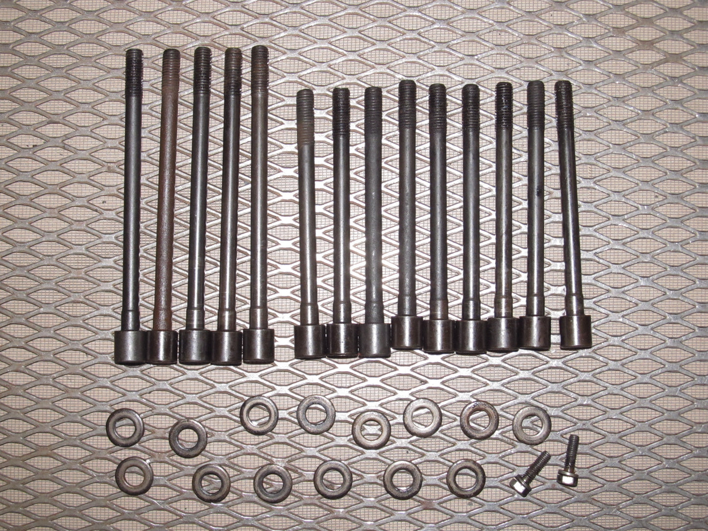 72 73 Datsun 240z OEM E88 Engine Cylinder Head Mounting Bolt Set
