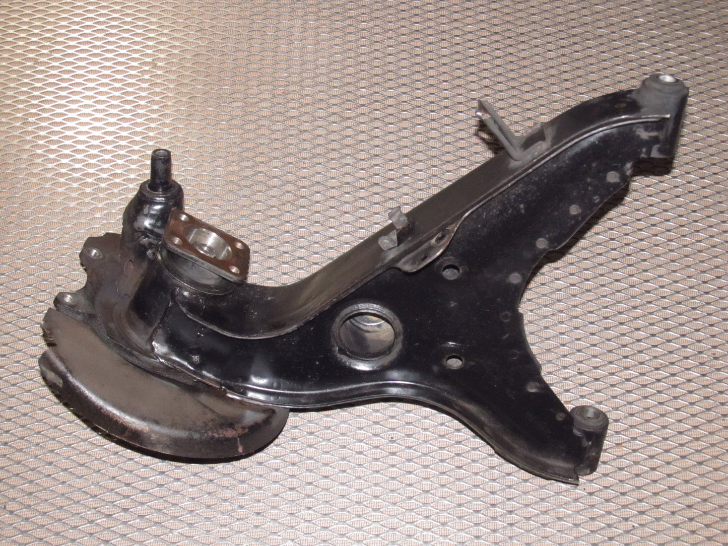 79 80 Datsun 280zx OEM Rear Spindle & Knuckle Hub Assembly - Left