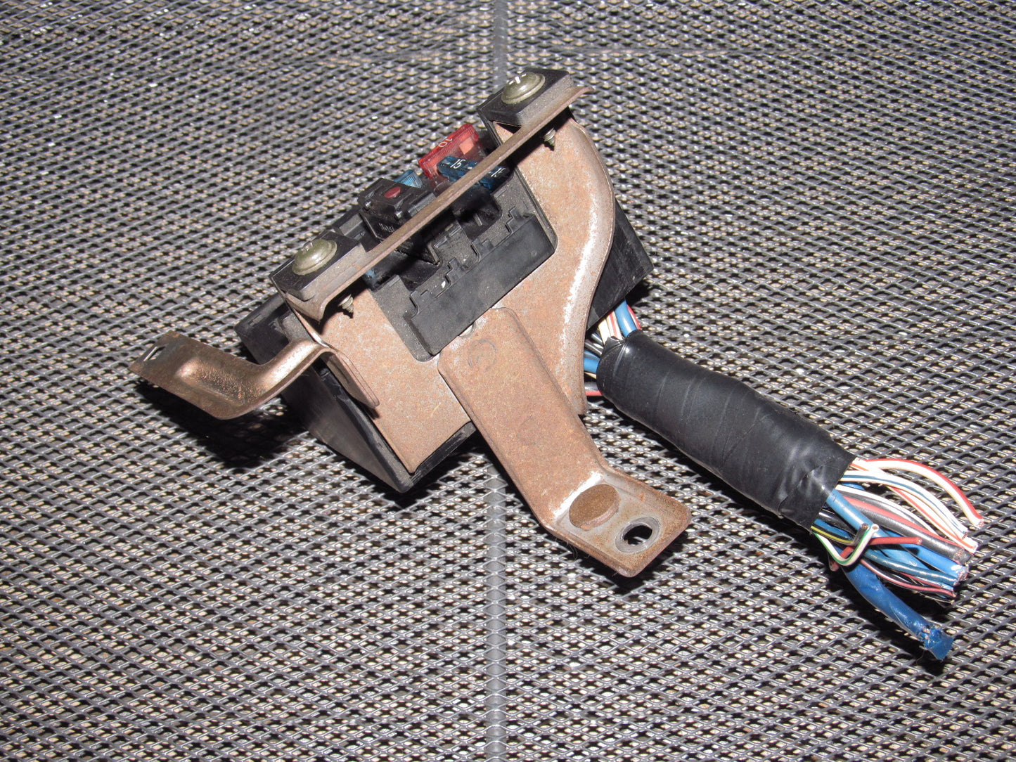 94 95 96 97 Mazda Miata OEM Interior Fuse Box