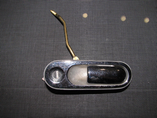 90 91 92 93 Mazda Miata OEM Exterior Door Handle with Key - Right